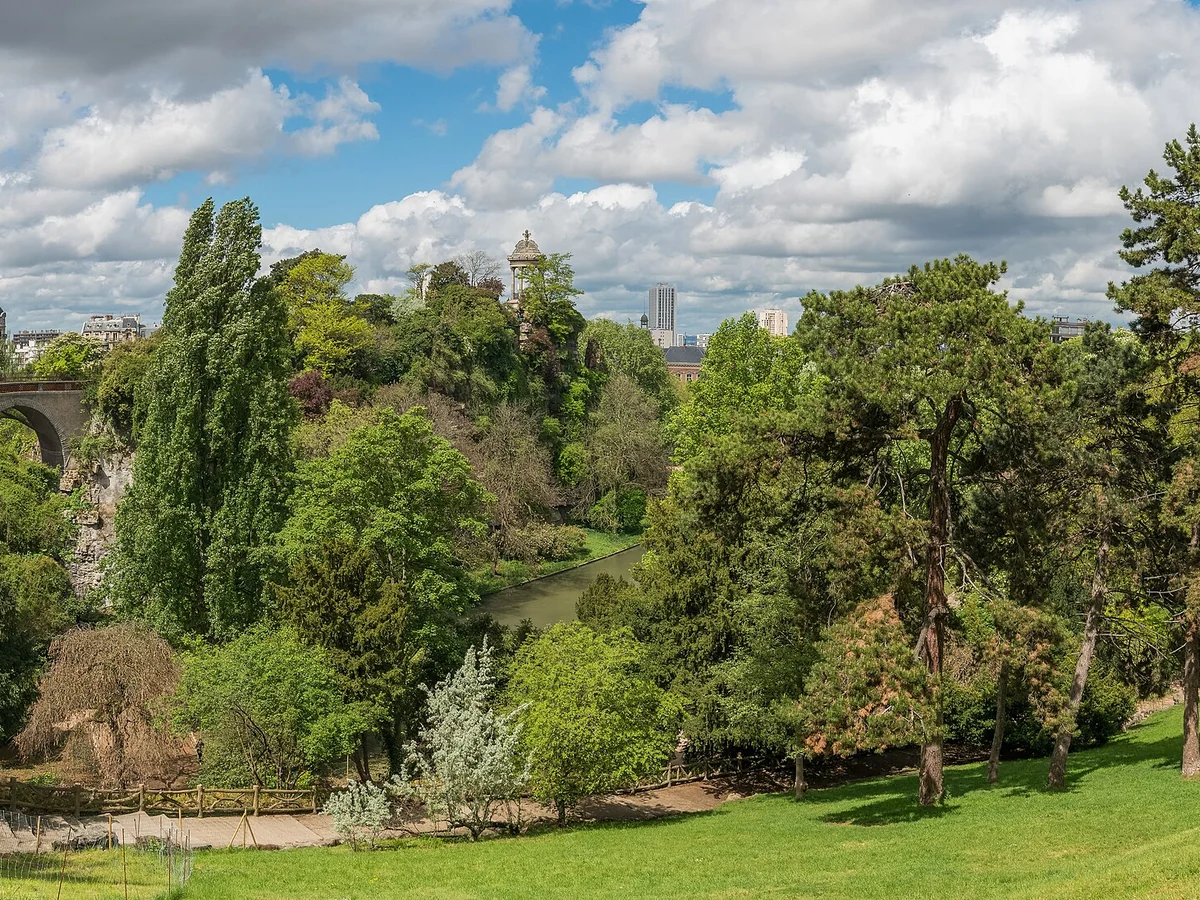 Paris 19e, le parc des Buttes-Chaumont