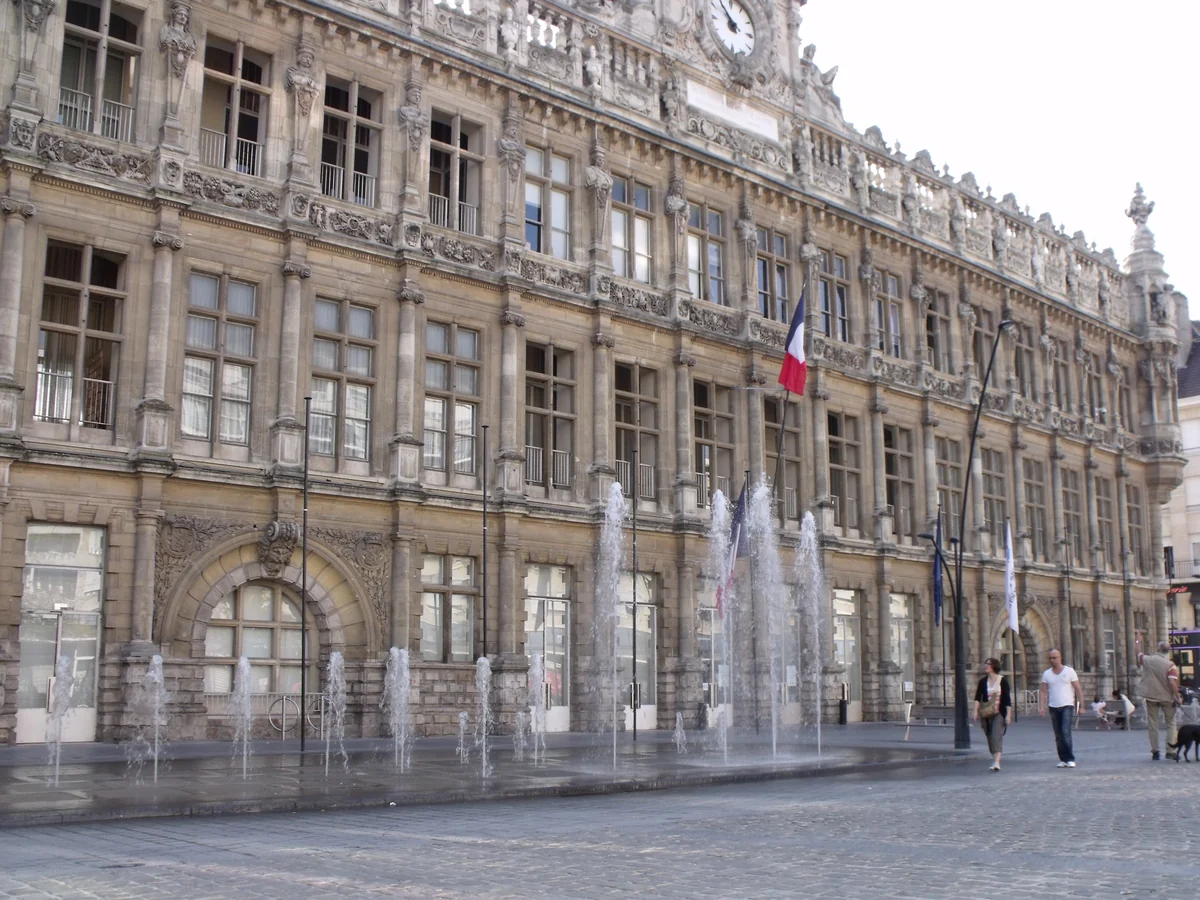 Valenciennes, l’hôtel de ville